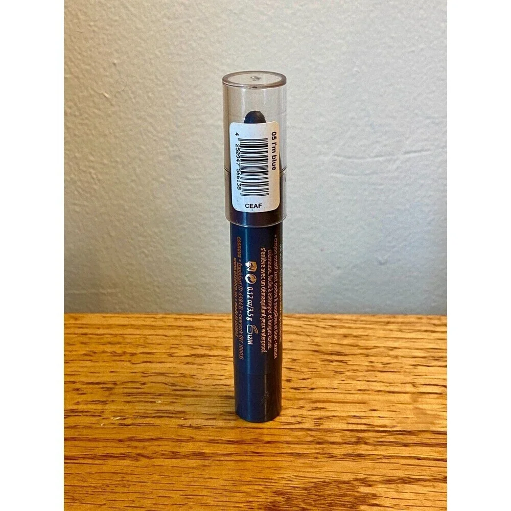ESSENCE 2 IN 1 EYESHADOW &LINER WATERPROOF #05 Im Blue Rare Crayon